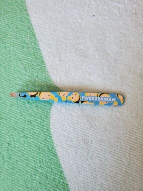 Tweezerman × Harajuku Lovers -  Gwen Stefani Tweezers
